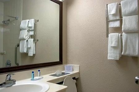 Breckinridge Inn - 37