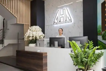 RedDoorz Premium near Hang Xanh - 16