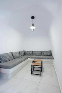 Caldera Cliff Illusion Suites - 14