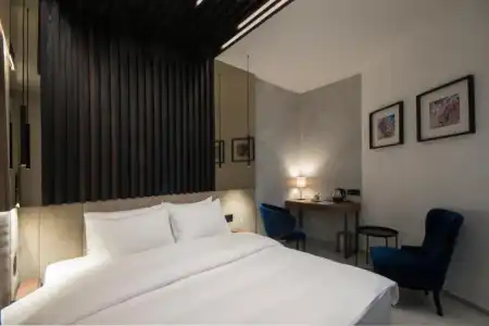 The Location - 27
