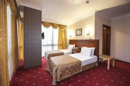 Grand Eyuboglu - 36