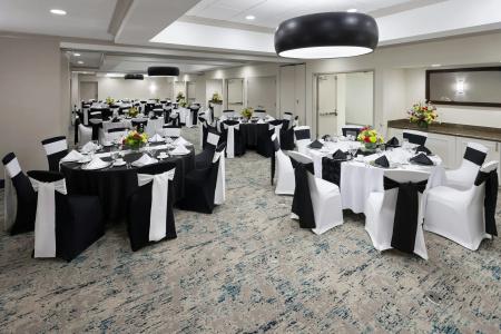 Hilton Garden Inn Winston-Salem/Hanes Mall - 47