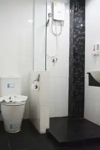 Angelina Guesthouse - 9