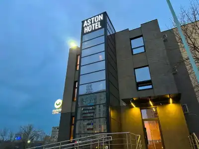 Aston - 0