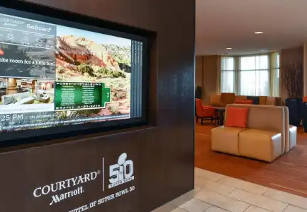 Courtyard Marriott Laredo - 14