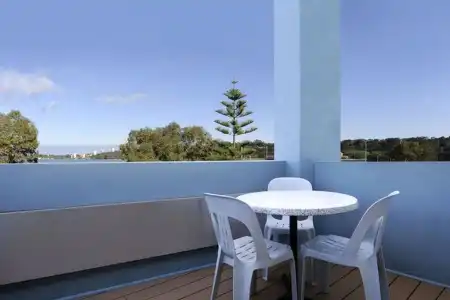 Lodestar Waterside Apartments - 6