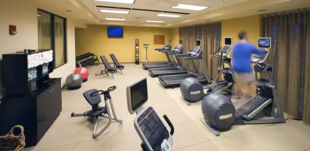 Embassy Suites by Hilton E Peoria Riverfront Conf Center - 23