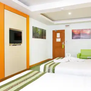 Lucky Green View - 26