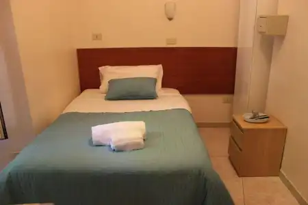 Merulana Star - 2
