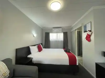 Kensington Motel - 5