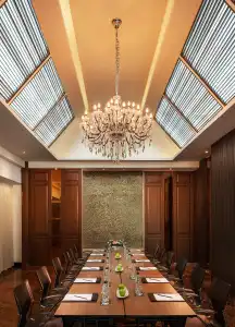Radisson Suites Bangkok Sukhumvit - 33