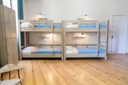 City Guli Brosse Hostel - 7