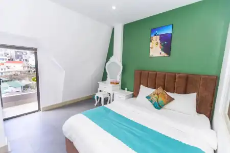 Ngan Pho Studio & - 190