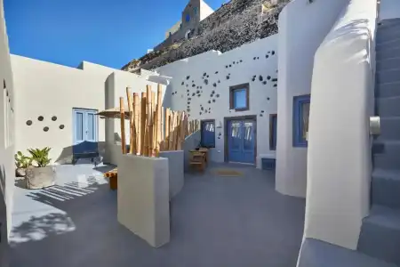 Luna Santorini Suites - 89