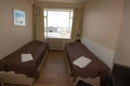 Thor Guesthouse - 2