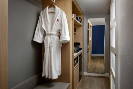 Montreal Marriott Chateau Champlain - 81