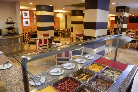 Royal Reforma - 10