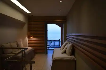 Blue Sky Apartments - 86
