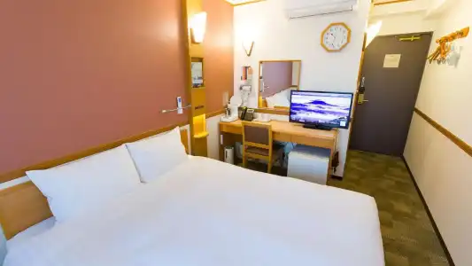 Toyoko Inn Yokohama Kannai - 15