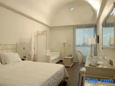 Angela Suites Boutique - 120