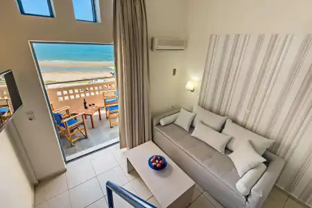 Pearl SeaBreeze Suites - 5