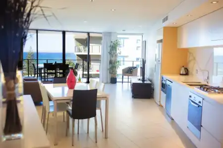 Ambience on Burleigh Beach - 42