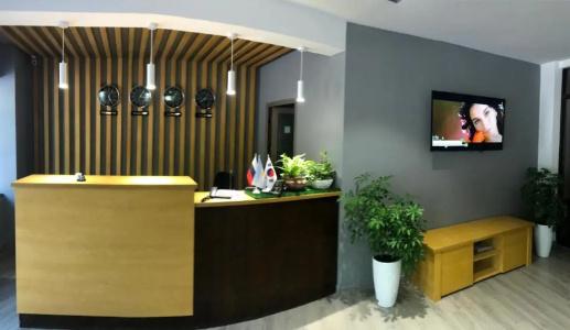 Karavan Street - 6