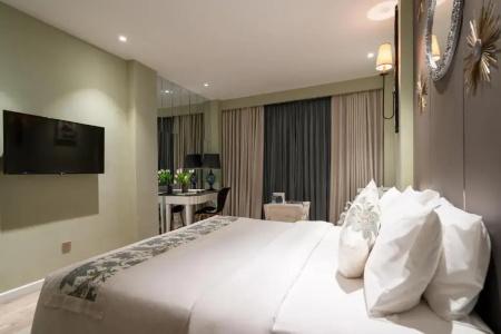 A&EM Saigon - 124