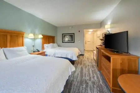 Hampton Inn Wilmington - University Area/Smith Creek Station - 88