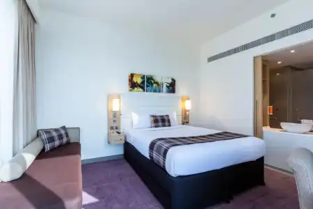 Premier Inn Dubai Dragon Mart - 31