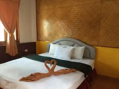 Sri Trang - 2