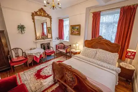 Dawson Place, Juliette's Bed and Breakfast - 34