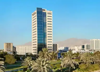 DoubleTree by Hilton - 49