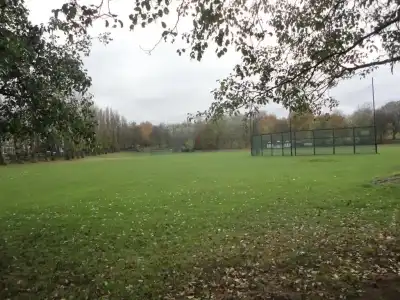 Beaconsfield - 12