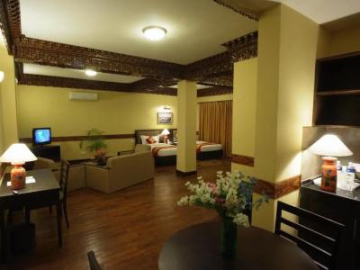 Tibet International - 41
