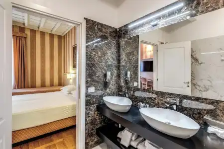 Relais Fontana di Trevi - 74