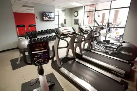 Embassy Suites Lincoln - 22