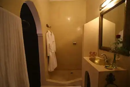 Riad Shaloma - 5