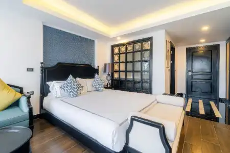 Glory Boutique Suite - 29