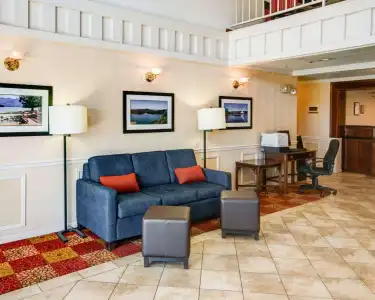 Comfort Inn Redding Near I-5 - 12
