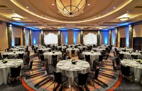Loews Philadelphia - 21