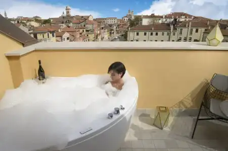 Palazzo Veneziano - 26