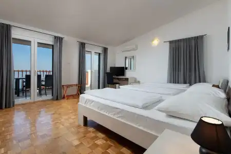 Apartments Amigos - 1
