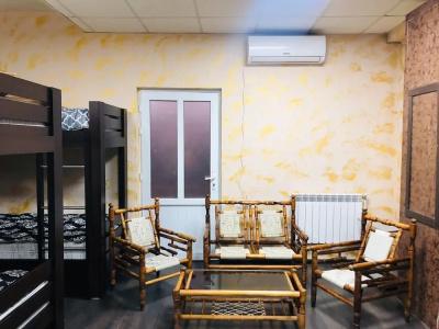 M&G Hostel and Tours - 25