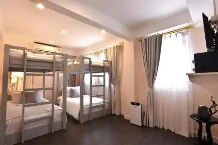 Noursabah Bed Bangkok - 33