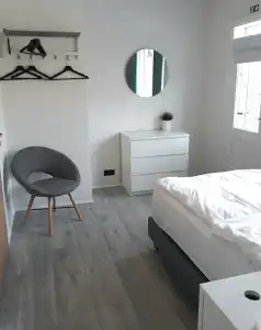 Post-Plaza Guesthouse - 13