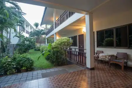 Riverside House - 9