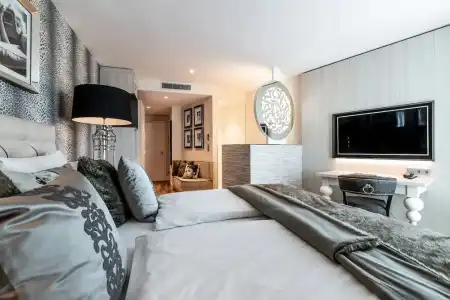 BLOCK & Living - 90