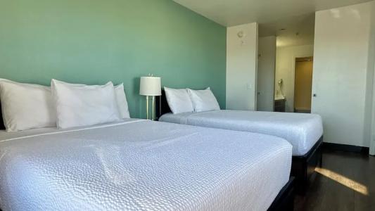 MainStay Suites Las Vegas Flamingo - 43