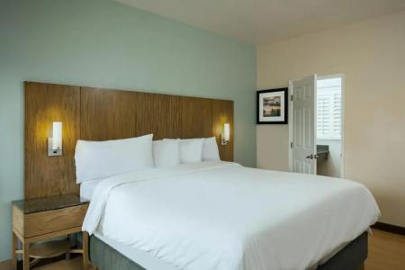 PB Surf Beachside Inn - 28